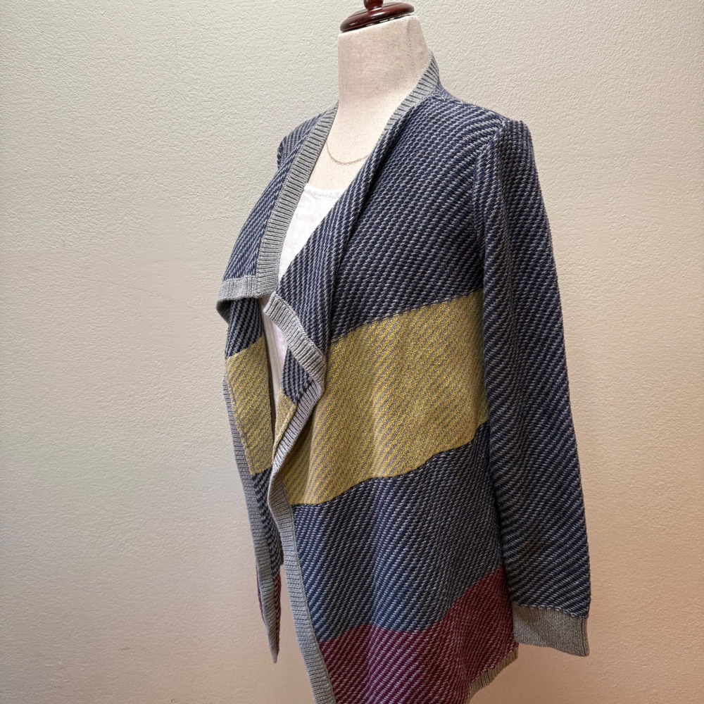 CAbi Color Block Blanket Sweater Open Front Cardigan‎ Medium - Picture 11 of 16